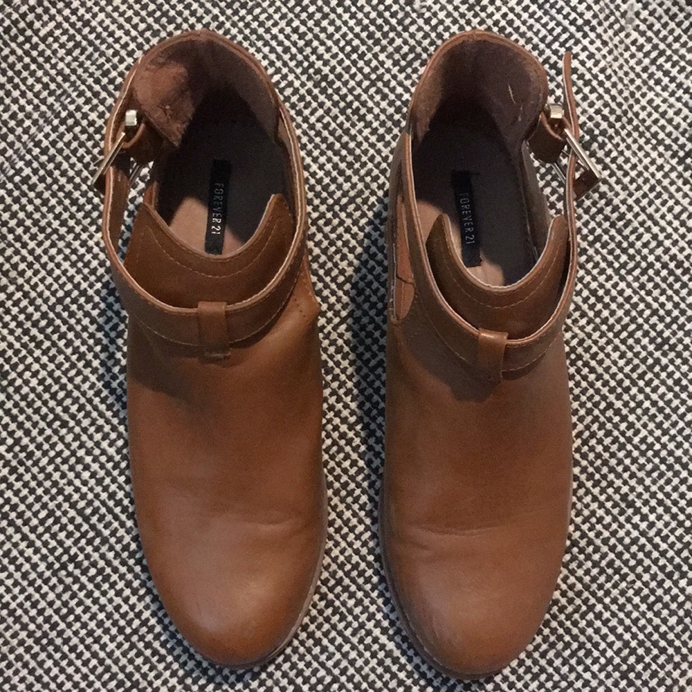 Ankle Boots Low Heel - Brown
